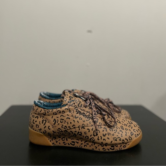 Reebok Shoes - Reebok Sneakers Melody Ehsani Classic Camel Freestyle Women’s 6
